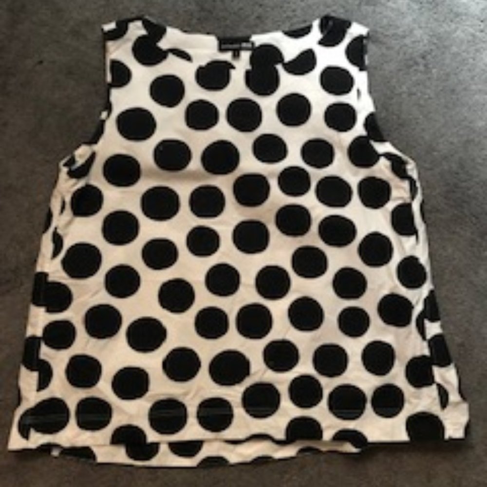 Marimekko X Uniqlo Sleeveless Polka Dot Top